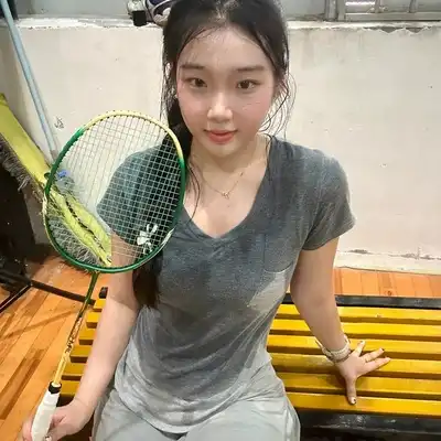 夏芳